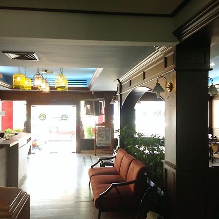 Rattana Mansion Hotel Phuket Kültér fotó